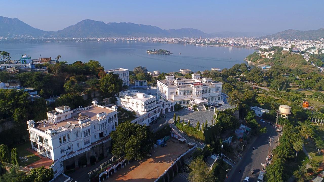Hotel Merwara Estate- A Luxury Heritage Resort Ajmer Bagian luar foto