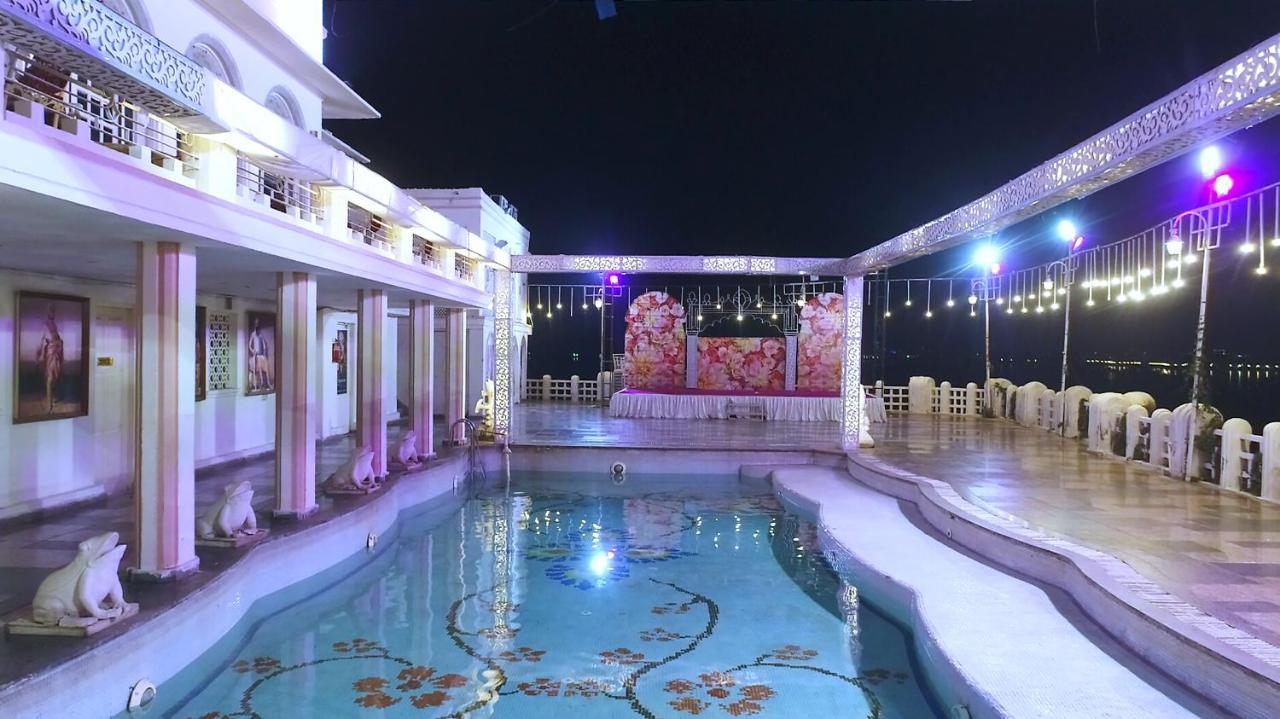 Hotel Merwara Estate- A Luxury Heritage Resort Ajmer Bagian luar foto