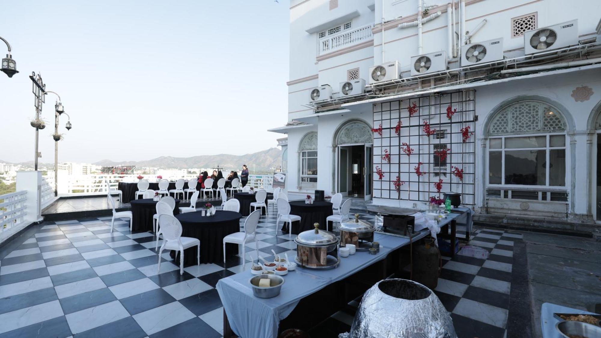 Hotel Merwara Estate- A Luxury Heritage Resort Ajmer Bagian luar foto
