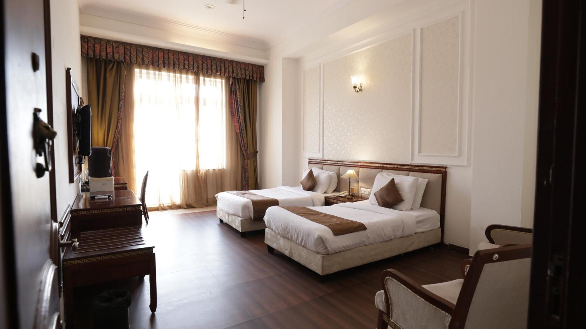 Hotel Merwara Estate- A Luxury Heritage Resort Ajmer Bagian luar foto