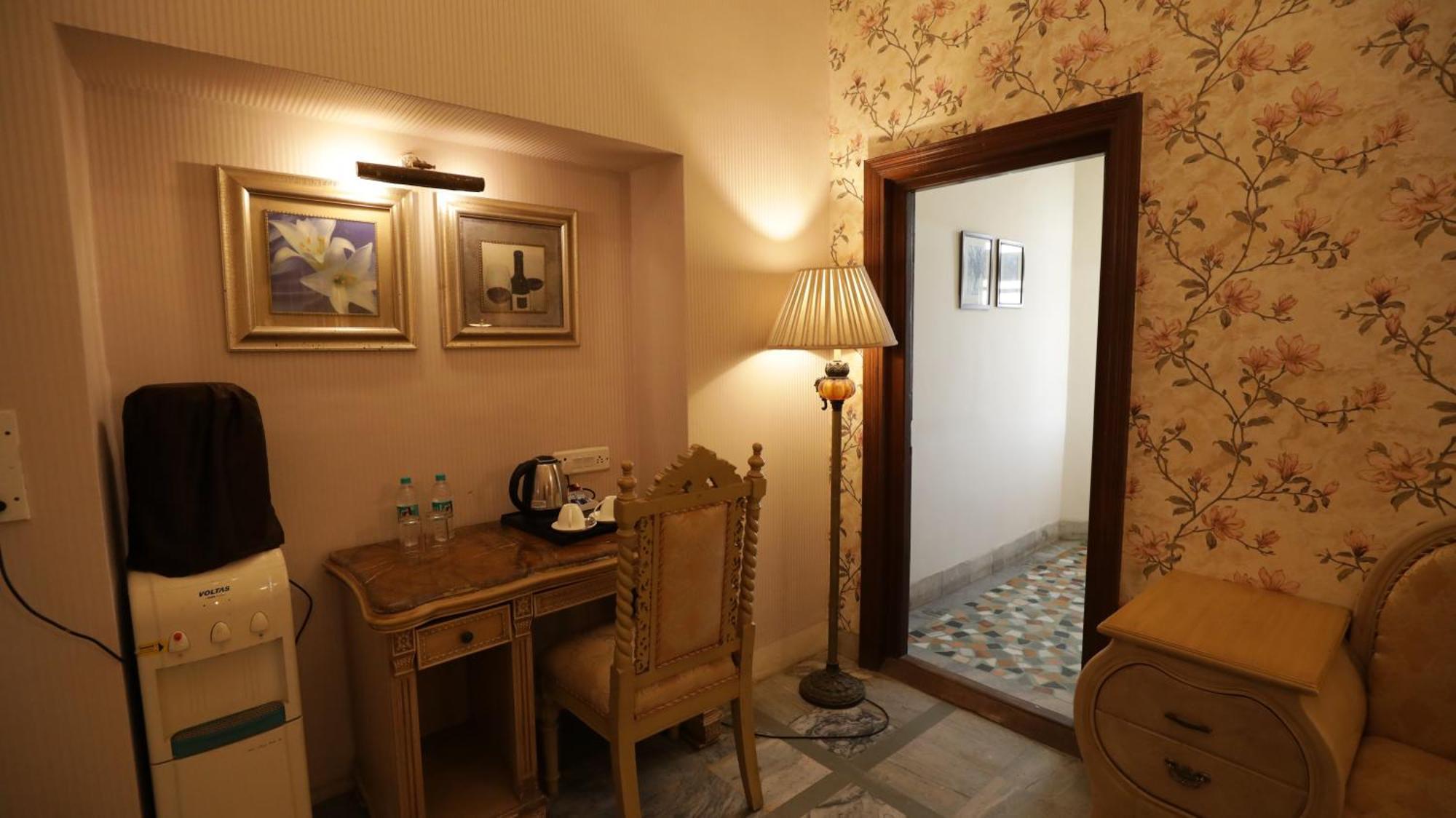 Hotel Merwara Estate- A Luxury Heritage Resort Ajmer Bagian luar foto