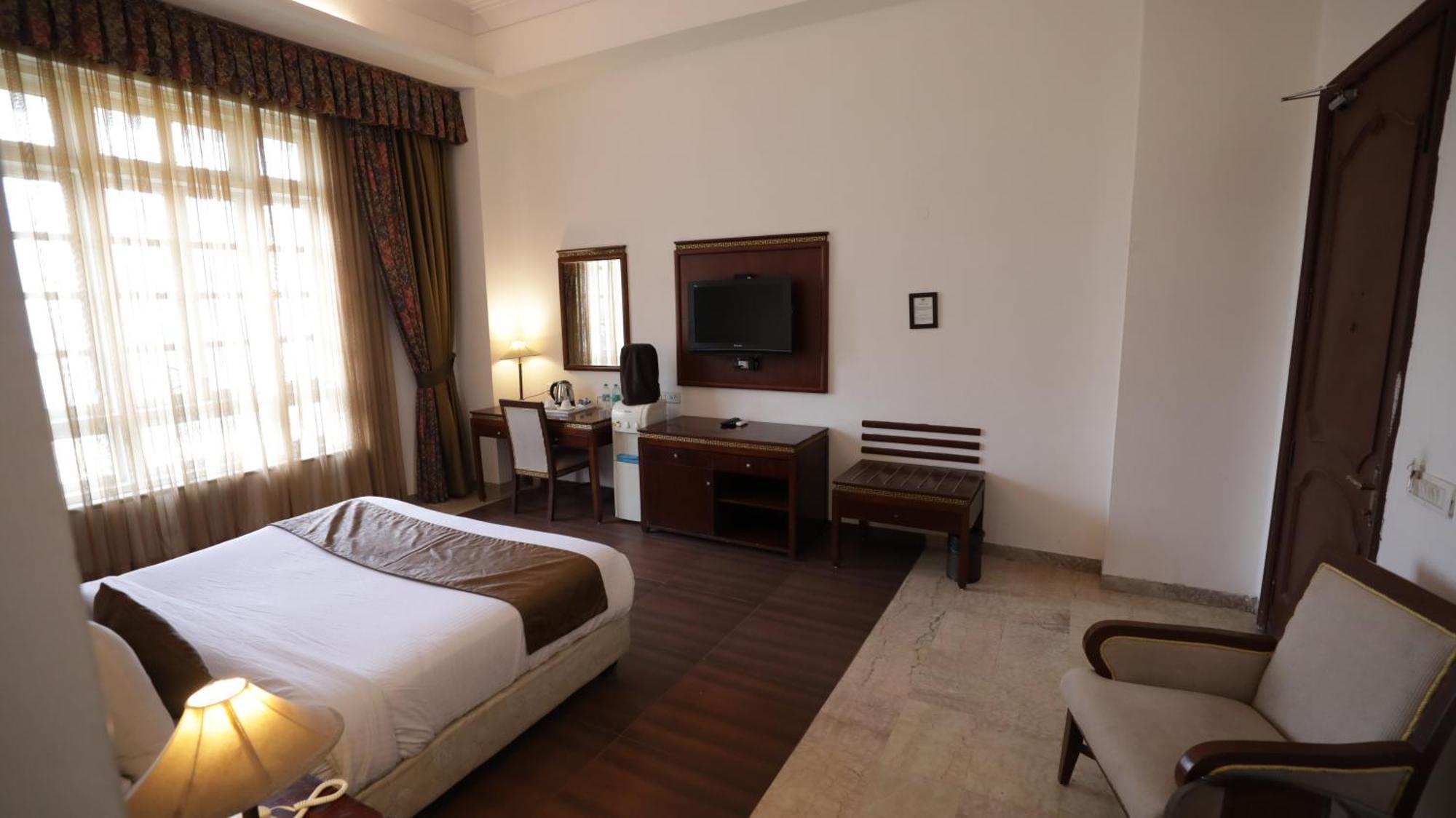 Hotel Merwara Estate- A Luxury Heritage Resort Ajmer Bagian luar foto